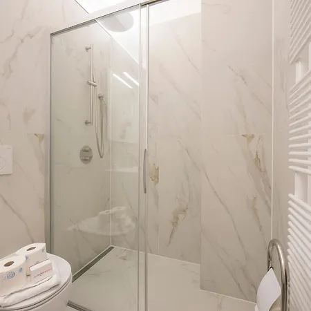 Apartment Res. San Marco 1 With Private Garden - Happy Rentals *